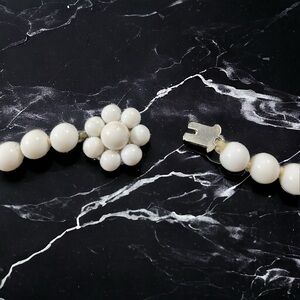 Vtg Japan White Milk Glass Large 9.7 mm Faux Pearls Knotted Strand Necklace 24”